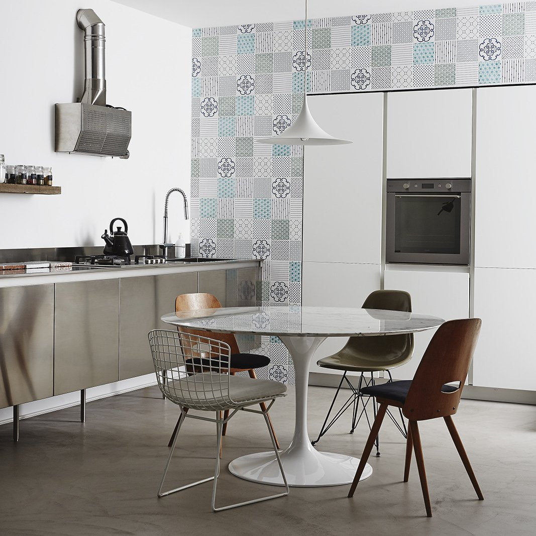 Top 10 Ideas To Incorporate the Tulip Table Replica In Your Homes!